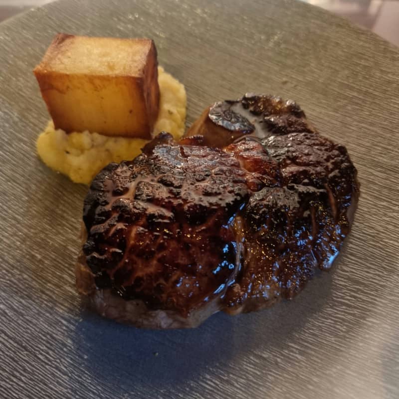 Restaurant CrossOver - Blogbeitrag Konzept